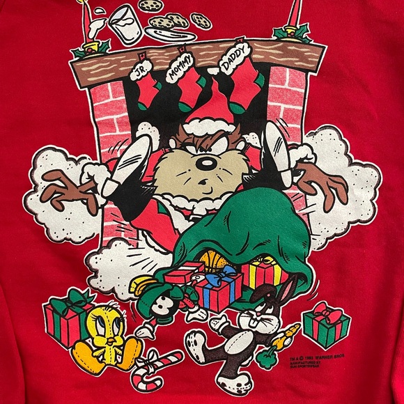 Vintage 90s Looney Tunes Christmas sweatshirt - Picture 2 of 7